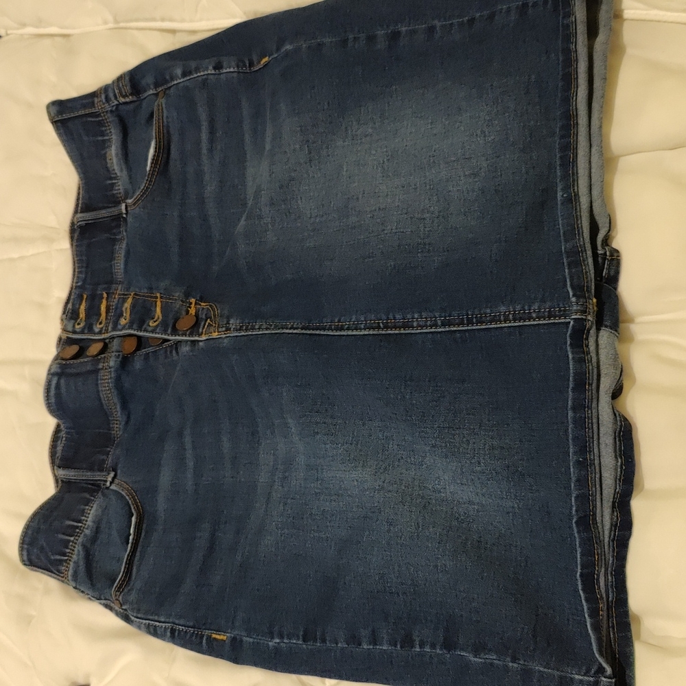 Apt 9 women's skirt